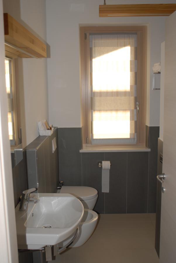 B&B Alciliegio Casnate Con Bernate Екстер'єр фото