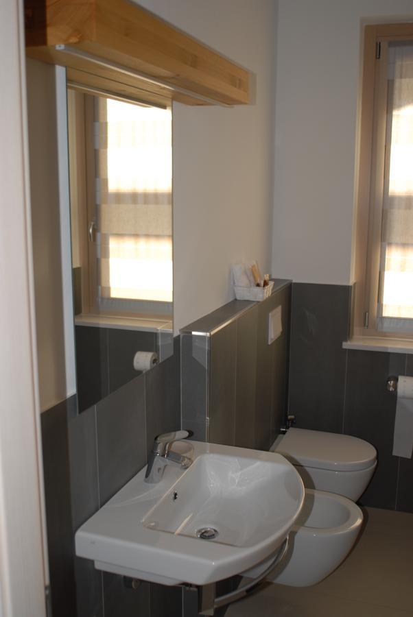 B&B Alciliegio Casnate Con Bernate Екстер'єр фото