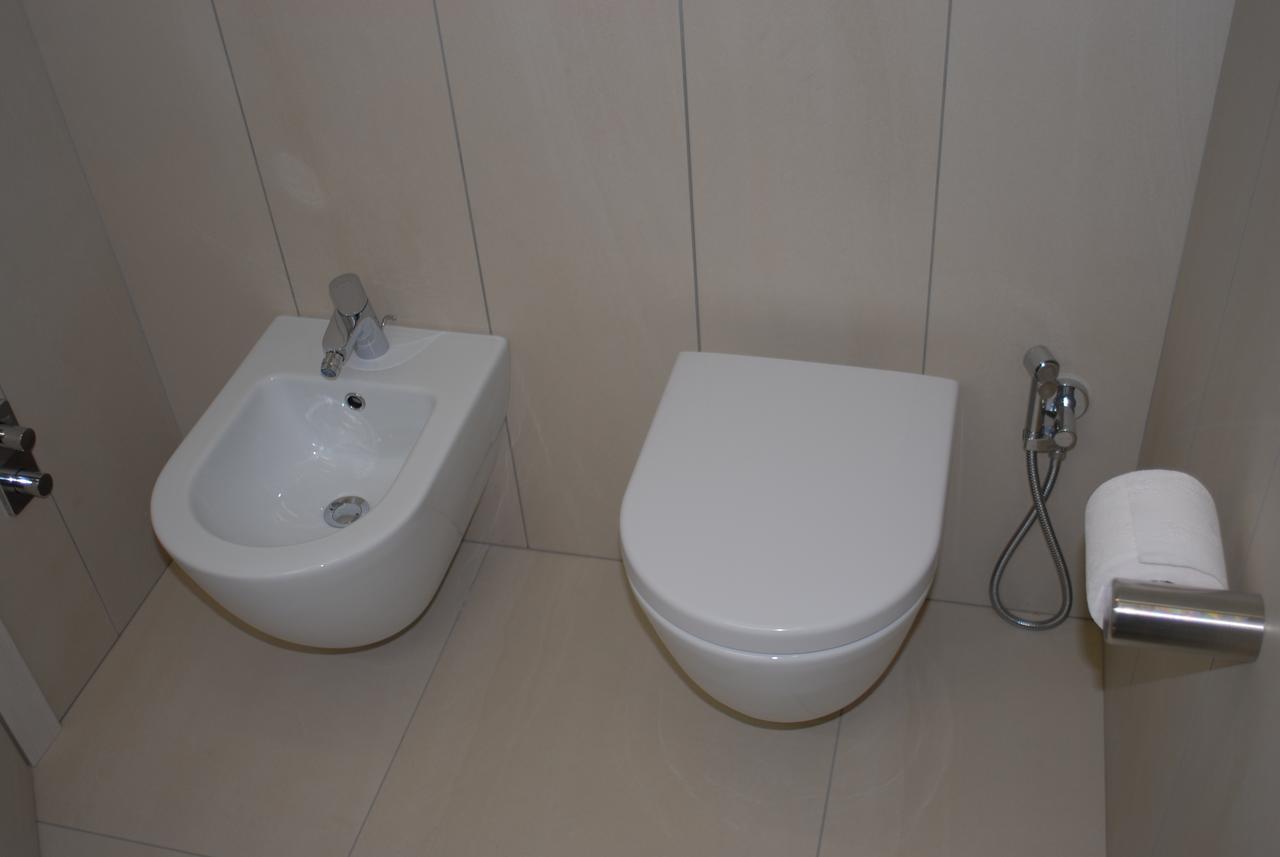 B&B Alciliegio Casnate Con Bernate Екстер'єр фото