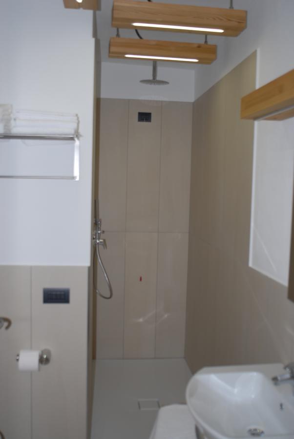 B&B Alciliegio Casnate Con Bernate Екстер'єр фото